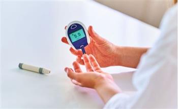   "الدواء" تنشر 7 إجراءات مهمة لاستخدام جهاز قياس السكر في المنزل