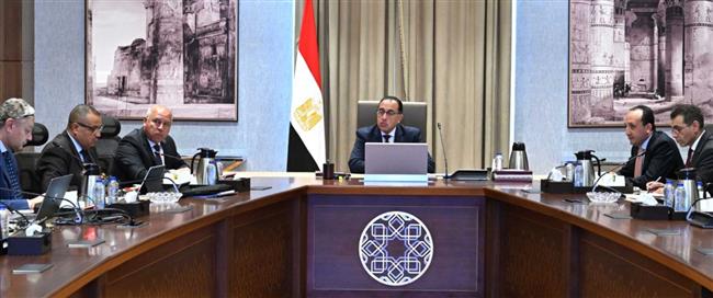 رئيس الوزراء يتابع مستجدات مشروع تطوير ميناء ومدينة جرجوب الصناعية