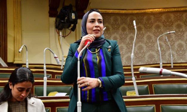 بعد استغاثة الأطباء.. برلمانية تفتح ملف النفايات الطبية بـ الأسكندرية 