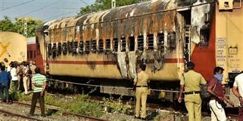   إصابة 21 شخصا جراء اندلاع حريق في عربة قطار بالهند