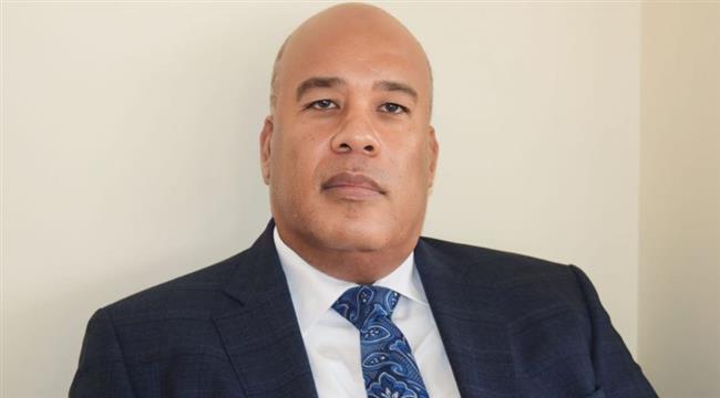  العشري يدعو لزيادة الإلتفاف حول التوجيهات الرئاسية لتوطين الصناعة 