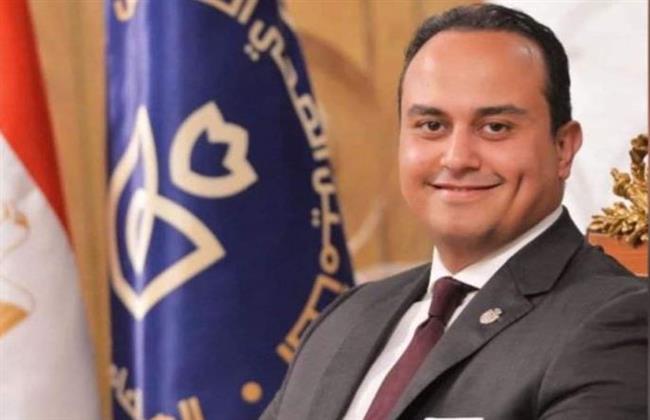 رئيس الرعاية الصحية يستعرض إنجازات الهيئة في التأمين الصحي الشامل 