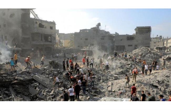 استشهاد 15 فلسطينيا في قصف إسرائيلي غرب خان يونس بـ غزة