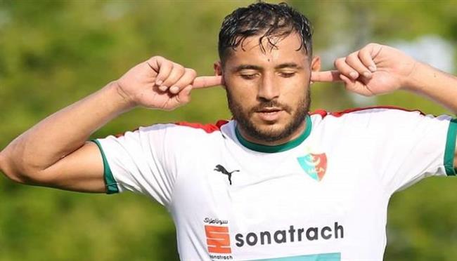 بلايلي يقود مولودية الجزائر لتعزيز صدارته للدوري