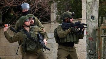 إصابة 6 فلسطينيين بالرصاص الحي خلال مواجهات مع الاحتلال ومستوطنيه شمال وجنوب الضفة الغربية