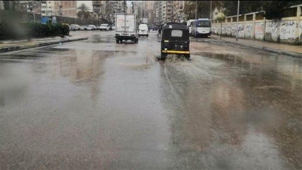 الأرصاد: شبورة مائية وأمطار ورياح على القاهرة اليوم