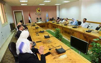 "النعماني" يترأس الاجتماع التحضيري الأول للمؤتمر العلمي لشباب الباحثين بسوهاج
