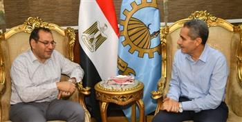 محافظ الغربية يهنئ المهندس أحمد شاكر لتوليه منصب الرئيس الشركة القابضة للقطن والغزل
