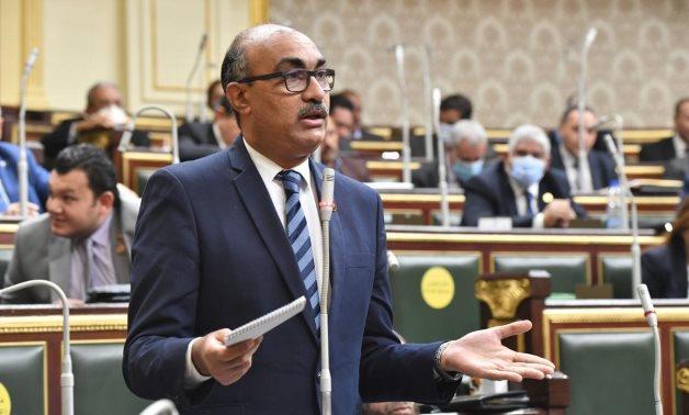 برلماني: قانون التصالح السابق "سقط" في اختبار التطبيق على الأرض