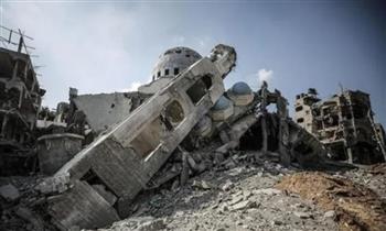   طائرات الاحتلال تقصف مركزا ثقافيا ومسجدا وسط وجنوب غزة