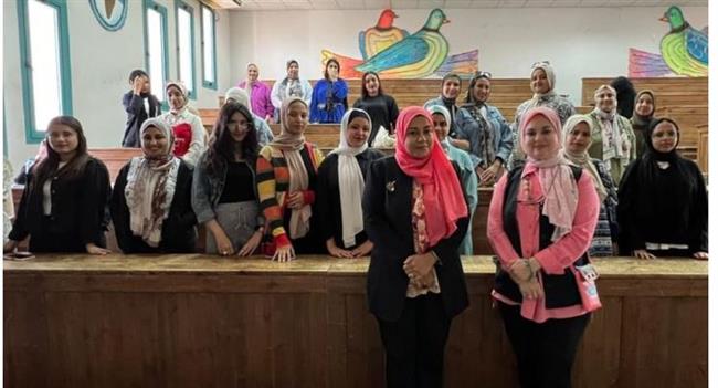 وزارة العمل: ندوة للتوعية بالمساواة بين الجنسين في مواقع عمل الإسماعيلية 