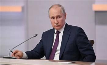    بوتين يوقع قانون «إلغاء إبلاغ أمين عام مجلس أوروبا بإعلان الأحكام العرفية»