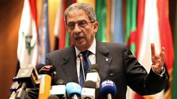 عمرو موسى يدعو أنصار السلام في إسرائيل للضغط على حكومة نتنياهو لوقف إطلاق النار