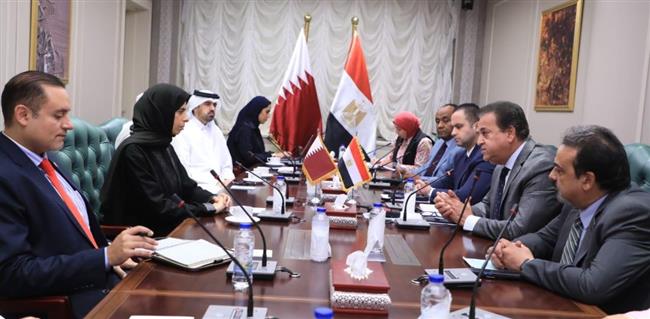 وزير الصحة و"التعاون الدولي" بقطر يبحثان دعم الفلسطينيين بغزة 