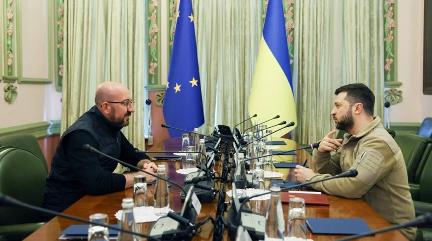 "زيلينسكي" و"ميشيل" يبحثان انضمام أوكرانيا للاتحاد الأوروبي