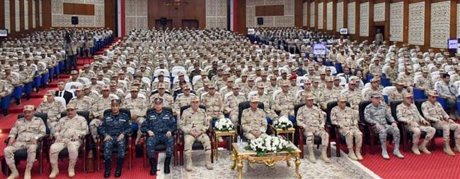 وزير الدفاع يشهد تنفيذ المرحلة الرئيسية لمشروع مراكز القيادة التعبوى " جالوت -2 "