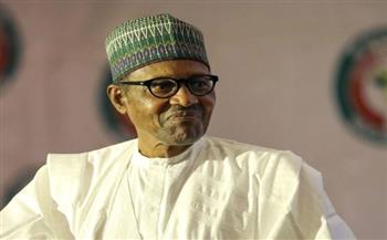   وفق مقاييس خاصة.. رئيس نيجيريا السابق يدعو إلى بناء "ديمقراطية جديدة في إفريقيا" 