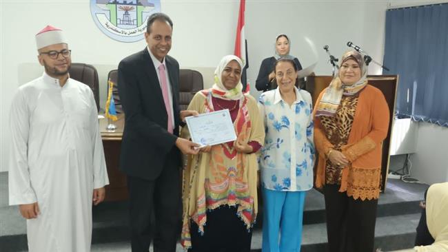 ختام الدورات التدريبية لـ 26 متدربًا على مهنة التفصيل والخياطة بالإسكندرية