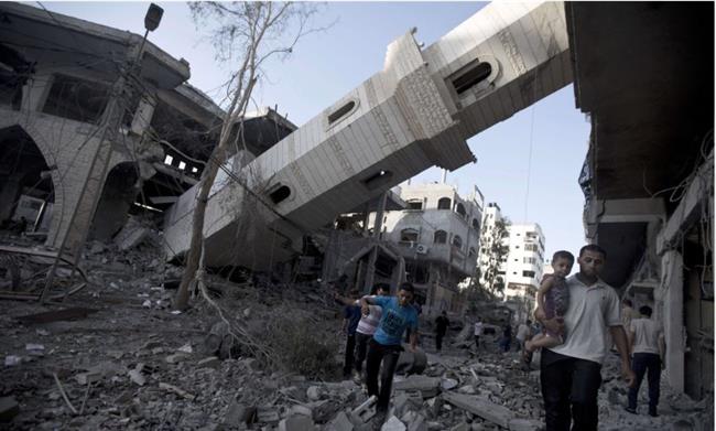 استشهاد 15 فلسطينيًا في قصف منازل بغزة.. ودمار 3 مساجد