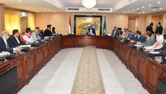 محافظ الفيوم يشهد فعاليات ندوة "المبادرة العربية للتعريف بسوق وشهادات الكربون"