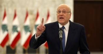 ميقاتي يبحث مع وزير المالية وحاكم مصرف لبنان سبل استمرار التوازن النقدي بالأسواق