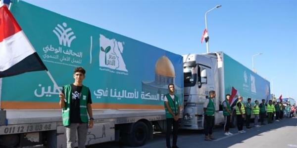 مؤسسة حياة كريمة تطلق 100 شاحنة جديدة لأهالي غزة