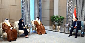   رئيس الوزراء يلتقى وزير المالية البحريني 