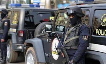 مصدر أمني يكشف حقيقة فيديو تعدي شرطي على شخص داخل مستشفى بالقاهرة