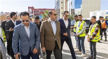 وفد تنسيقية شباب الأحزاب تزور مصابي غزة في مستشفى العريش العام