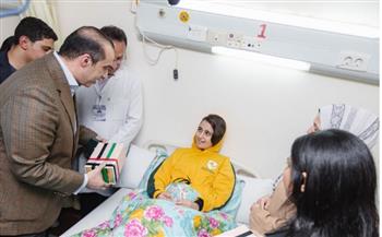   حملة المرشح الرئاسي عبدالفتاح السيسي تتفقد «مصابي غزة» في مستشفى العريش العام