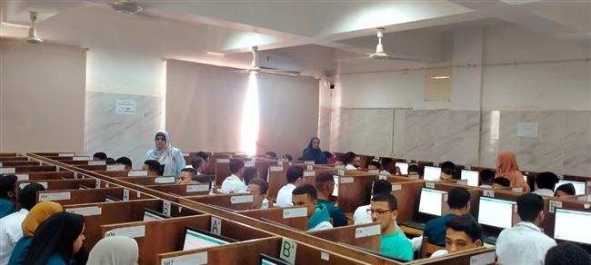 جامعة جنوب الوادي الأهلية.. تواصل امتحانات الميدترم ببرنامج التمريض