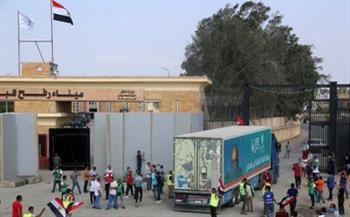 «القاهرة الإخبارية»: دخول 7 شاحنات محملة بالوقود إلى غزة من معبر رفح