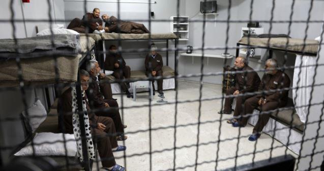 مصلحة سجون الاحتلال: نستعد لتنفيذ المرحلة الثالثة من تبادل الأسرى
