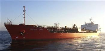   سفينة بحرية أمريكية حذرت ناقلة النفط سنترال بارك من تجاهل تهديدات الحوثيين