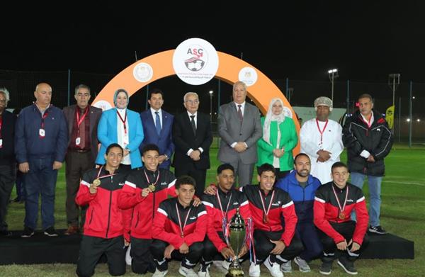 وزيرا التربية والتعليم والشباب والرياضة يشهدان ختام فعاليات البطولة العربية المدرسية