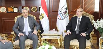   "غنيم" يستقبل وزير العمل في مستهل زيارته لمحافظة بني سويف
