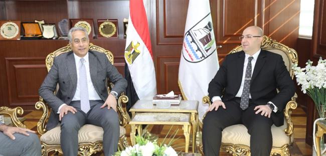 "غنيم" يستقبل وزير العمل في مستهل زيارته لمحافظة بني سويف