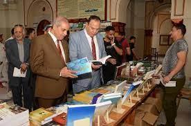 المحرصاوي يفتتح معرض الكتاب بكلية اللغة العربية في الزقازيق