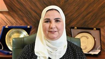 وزيرة التضامن: نتواصل دائما مع الهلال الأحمر الفلسطيني بشأن المساعدات في غزة