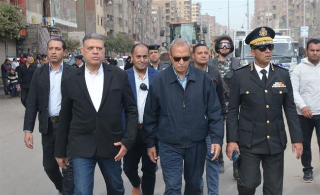 محافظ القليوبية يقود حملة مكبرة للنظافة والإشغالات بحضور القيادات الأمنية 