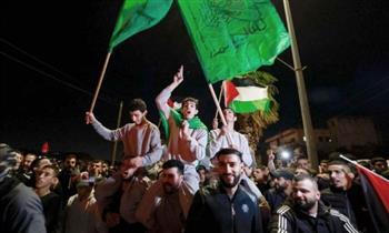 منهم 15 طفلا.. حماس تعلن أسماء 30 أسيرا من المقرر الإفراج عنهم اليوم 