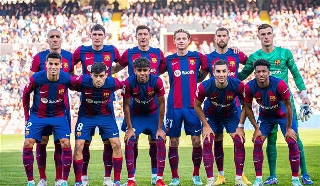 دوري أبطال أوروبا .. تشكيل برشلونة الرسمي لمواجهة بورتو