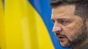   مستشار سابق للرئاسة الأوكرانية يتهم حكومة زيلينسكى بإخفاء خسائر الحرب الفادحة 