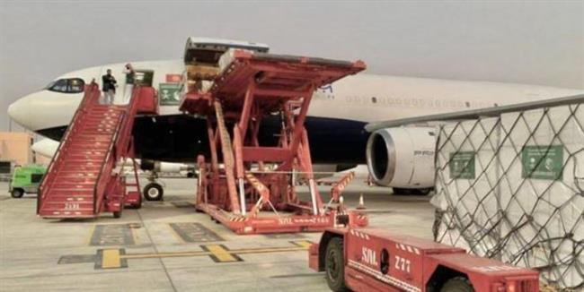 السعودية تسير الطائرة 23 لإغاثة المتضررين في قطاع غزة