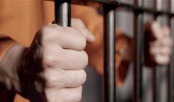 حبس المتهم بسرقة متعلقات المواطنين من السيارات في القليوبية