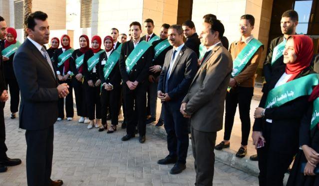 وزير الرياضة: تأهيل الطلاب علميا وثقافيا ورياضيا بالتنسيق مع التعليم العالي