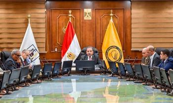 كلية علوم الأرض بجامعة بني سويف تنظم دورة تدريبية حول تفسير الخرائط الجيو فيزيائية