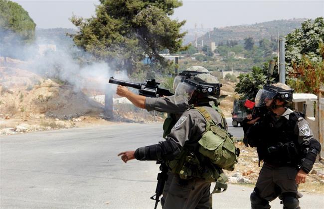 الاحتلال الإسرائيلي يصيب فلسطينيا بالرصاص في الأغوار