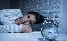   هل الحرمان من النوم يعالج الاكتئاب؟!.. دراسة تجيب