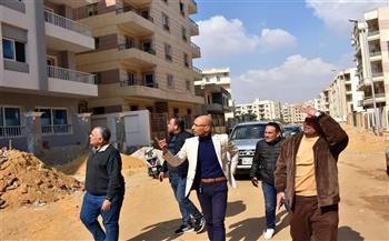   رئيس "القاهرة الجديدة" يتفقد مشروع دار مصر ومشروعات الطرق في المدينة